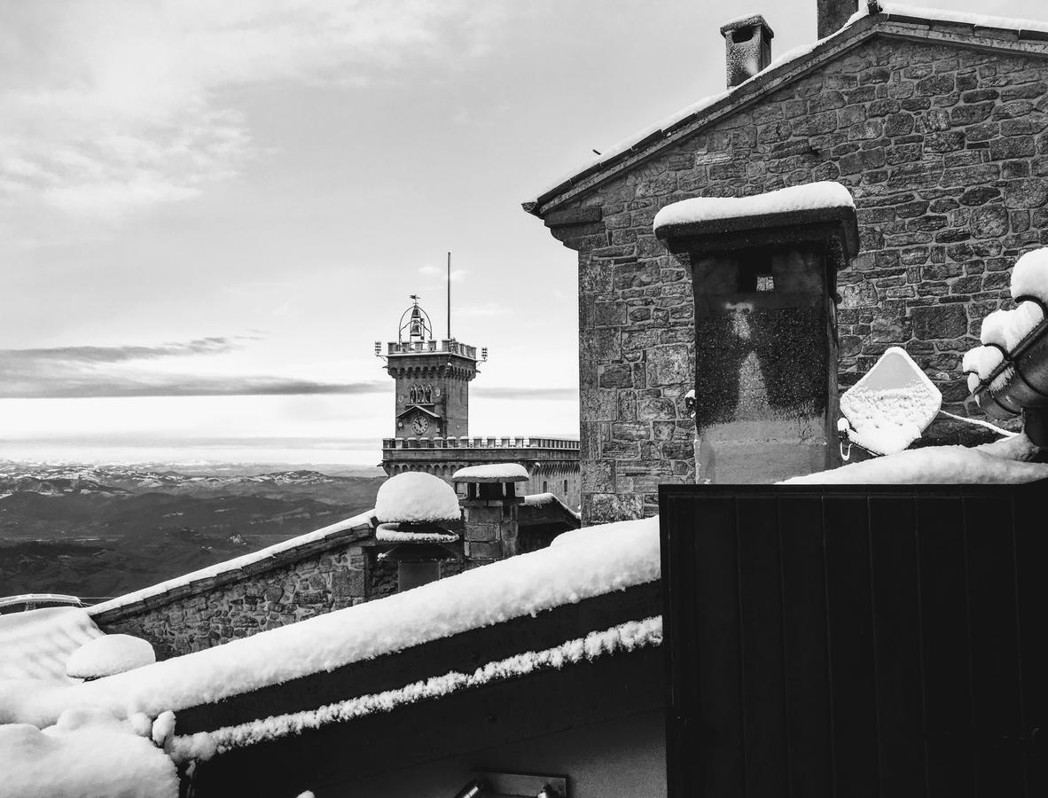B&B Balsimelli12 Сан-Марино Экстерьер фото